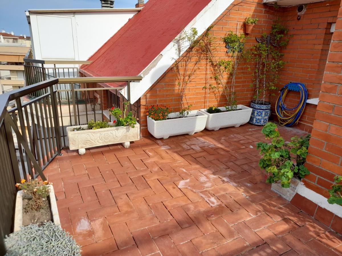 Atico Isaac Albeniz Apartment La Pineda Exterior photo